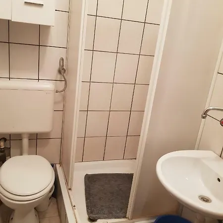 アパート Apartman Budva